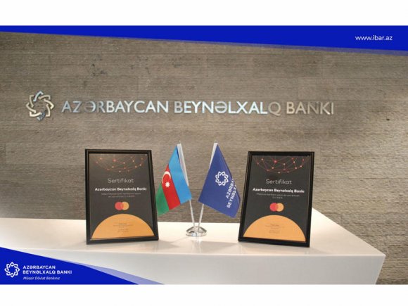 MasterCard Azərbaycan BeynəIxalq Bankına 2 mükafat verdi