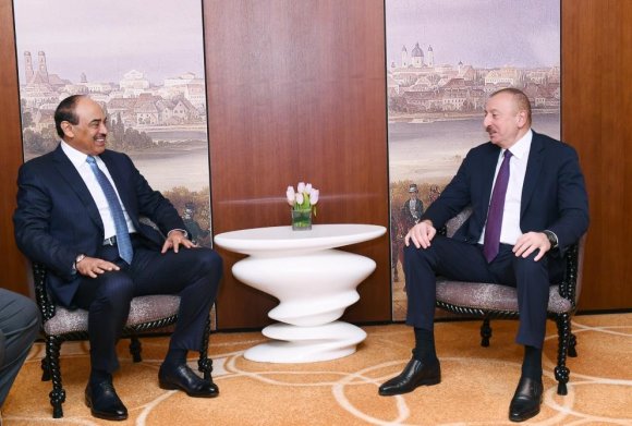 Prezident İlham Əliyev Münxendə Küveyt Dövlətinin Baş Naziri ilə görüşüb - FOTO