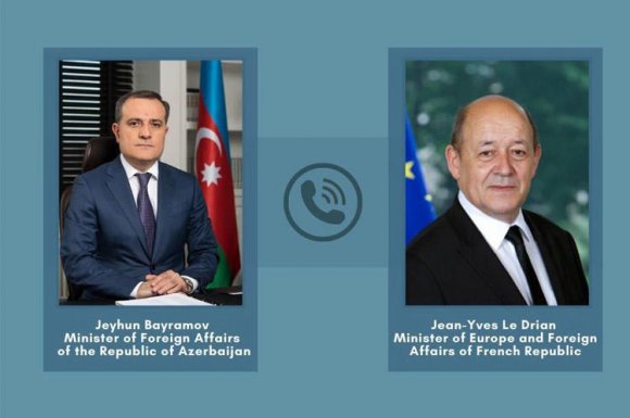 Azərbaycan və Fransa XİN başçıları telefonla danışıblar