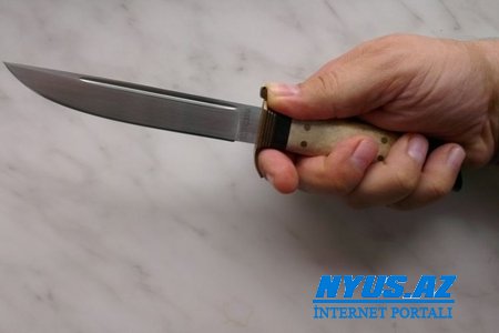 Şirvan sakini polisin keçirdiyi əməliyyat zamanı özünü bıçaqladı