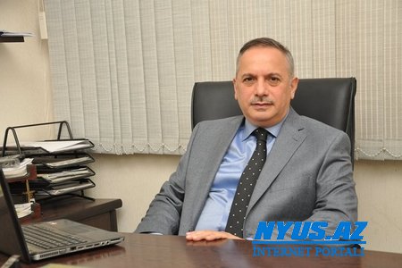 Prezidentliyə iddialı müxalif partiya sədri İrana getdi - səbəb
