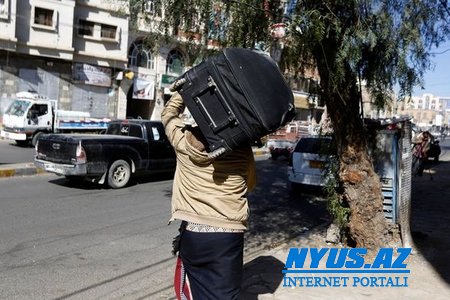 Yəməndə terrorçu-kamikadzelər silsilə partlayışlar törədib