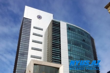 Beynəlxalq Bankda qəliz vəziyyət - filiallarını bağlayır