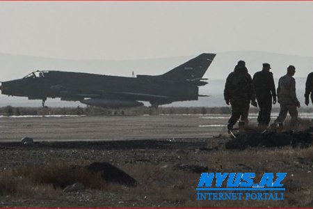 Suriyada aerodrom raket atəşinə məruz qalıb