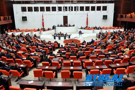 Parlament seçkilərinin ilkin nəticələri açıqlandı: Hansı partiya neçə yer qazanıb? (YENİLƏNİB)