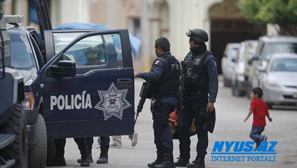 Meksikada cinayətkarlar 4 polis əməkdaşını güllələyib
