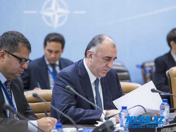 Elmar Məmmədyarov irlandiyalı həmkarı ilə görüşüb