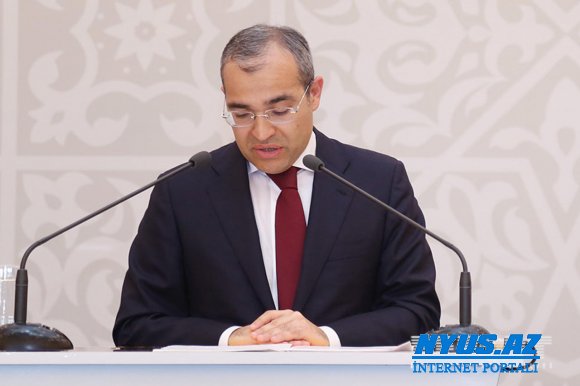 Mikayıl Cabbarov Vergi Məcəlləsinə təklif olunan dəyişikliklərin detallarını açıqlayıb