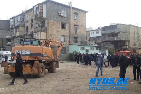 Gəncə icra başçısının müavini: “İki ailə dağıntılar altında qalıb”