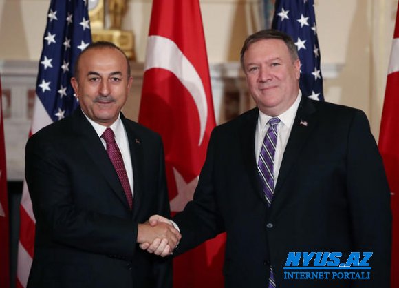 Çavuşoğlu və Pompeo arasında görüş olub