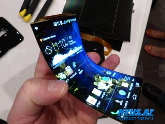 Sony-nin əyilə bilən smartfonu şəffaf ola bilər