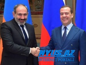 Paşinyanı Medvedev qəbul etdi