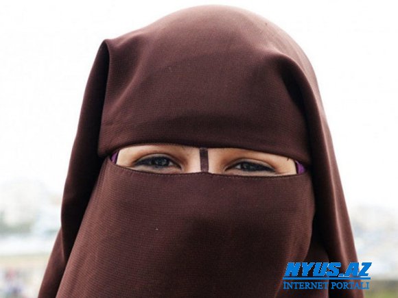 Daha bir ölkədə çarşaba qadağa qoyuldu