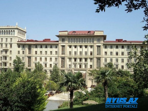 Görkəmli şəxsiyyətlərin və şəhidlərin xatirəsinin əbədiləşdirilməsi üzrə Komissiya yaradılıb