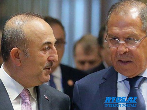 Çavuşoğlu və Lavrov Liviyadakı vəziyyəti müzakirə edib