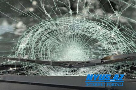 Bakıda yolu keçən piyadanı maşın vurub