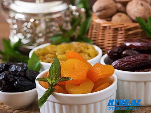 İmsak və iftar üçün susuzluğu aradan qaldıran faydalı ərzaqlar