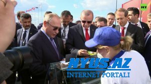 Putinə dondurma satan qız axır ki, danışdı