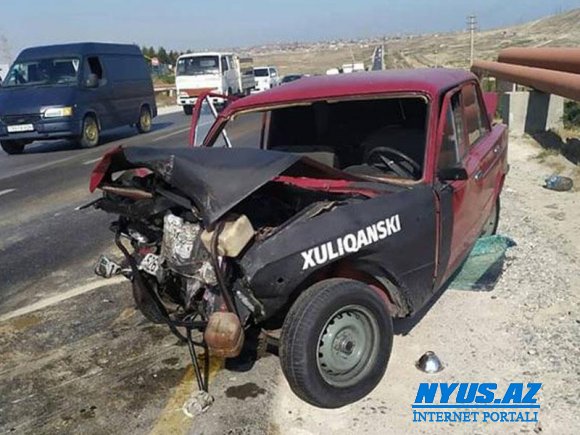 Bakıda ağır qəza - "VAZ 2106"dakı yazı TƏƏCCÜBLƏNDİRDİ