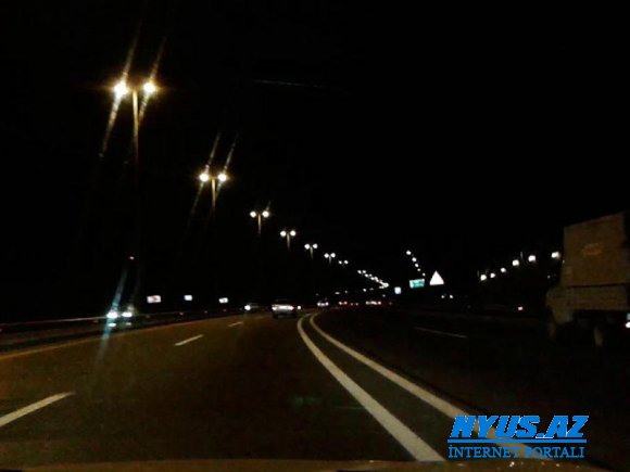 Gecə aeroport yolu bağlandı - SƏBƏB
