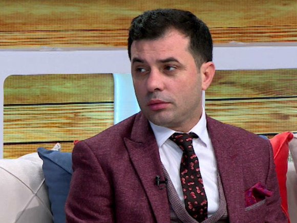 “Hər adamın işi deyil, atam 39 ildir ki, bir arvad saxlayır” - İki dəfə ailəli olub boşanan Rəvan Qarayev - VİDEO - FOTO