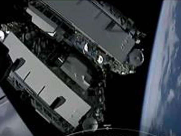 “SpaceX” yeni internet peyk partiyasını kosmosa uğurla çıxarıb