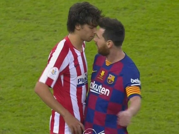 "Barselona" - "Atletiko" matçında gərginlik: Messiylə Feliş kəllə-kəlləyə - VİDEO