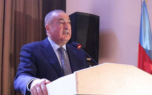 Eldar Quliyev deputatlığa niyə bu qədər can atır?