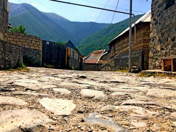 Azərbaycanda məşğul qadınların 70 faizi kəndlərdə yaşayır