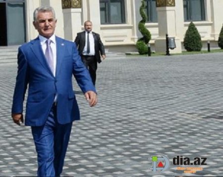 Biləsuvarı təmiz zibilxanaya çevirib... - FOTOFAKT