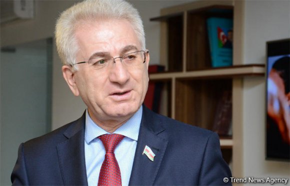 Bəxtiyar Əliyev: "Hökumətin gördüyü tədbirlər koronavirusla bağlı çətin vəziyyətdən az itkilərlə çıxmağa şərait yaradır"