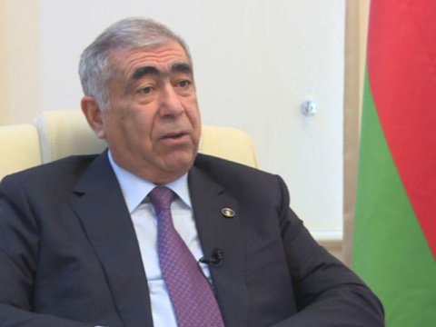 1 №-li Yol İstismarı MMC-nin rəisi koronavirusa qarşı mübarizə tədbirlərinin əleyhinə addımlar atır -VİDEO