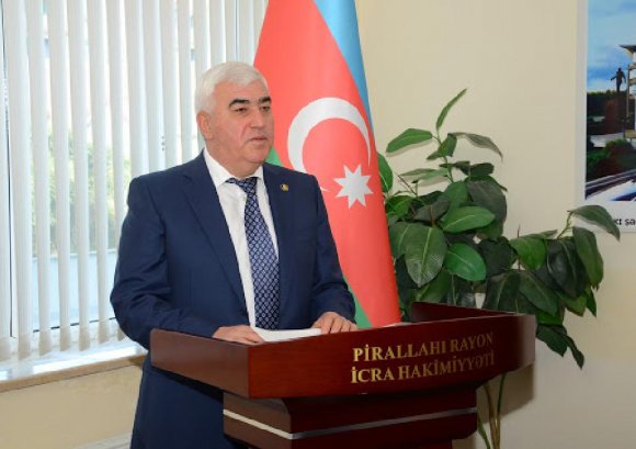 Pirallahı İcra Hakimiyyətinin başçısı ağır durumda yaşayan şəxslərə yardımlar edilməsinə mane olur?