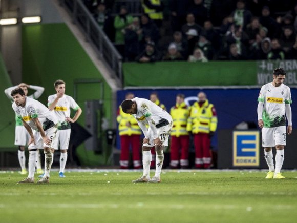 "Borussiya"nın futbolçusunda koronavirus aşkarlandı