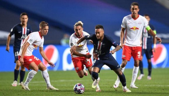 Çempionlar Liqasında ilk finalçı - VİDEO