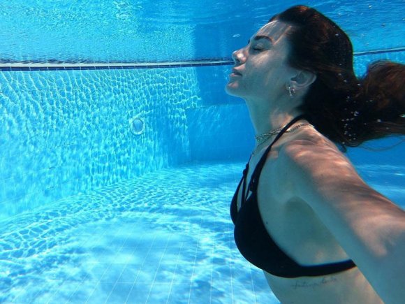 Gökçe Bahadır bir neçə dəqiqəyə 3,5 milyon qazanacaq