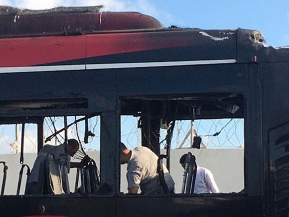BakuBus" avtobusunda yanğın olub