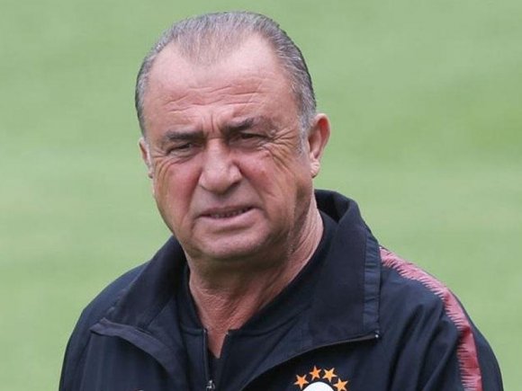 ""Neftçi"yə yuxarıdan aşağı baxmaq olmaz" - Fatih Terim