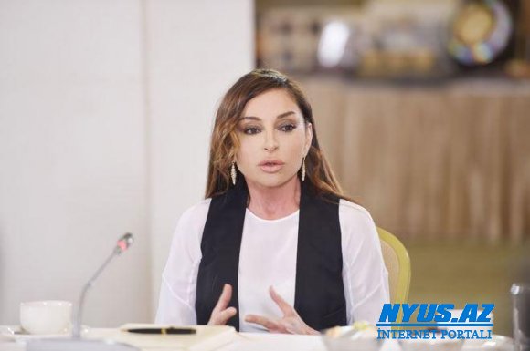 Birinci vitse-prezident Mehriban Əliyeva: "Hər bir yeni qələbənin əldə edilməsi əsgərlərimizin qəhrəmanlığı, şücaəti, cəsarəti, igidliyi və mətanəti sayəsində mümkün olur"