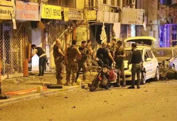 Türkiyənin Hatay səhərində terakt törədilib - YENİLƏNİB - VİDEO - FOTO