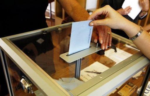 Venesuelada parlament seçkiləri ən az bir saat uzadıldı