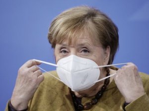 Merkel Almaniyada sərt karantin müddətinin uzadıldığını elan etdi