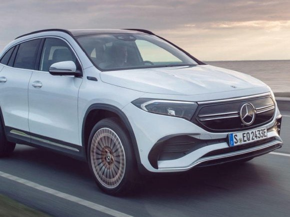 Mercedes-Benz yeni elektrikli avtomobili EQA-nı təqdim etdi