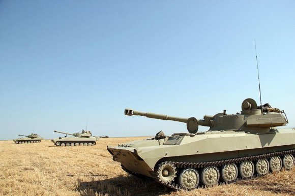 Ermənistanın Azərbaycan ilə bir səviyyəyə gətirilə biləcək ordu qurması çox illüziya kimi görünür