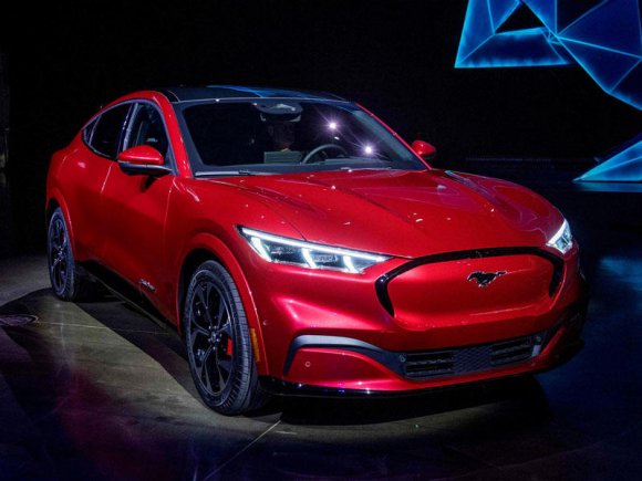 Ford yeni avtomobillərin istehsalı üçün yatırımını artıraraq 29 milyar dollar etdi