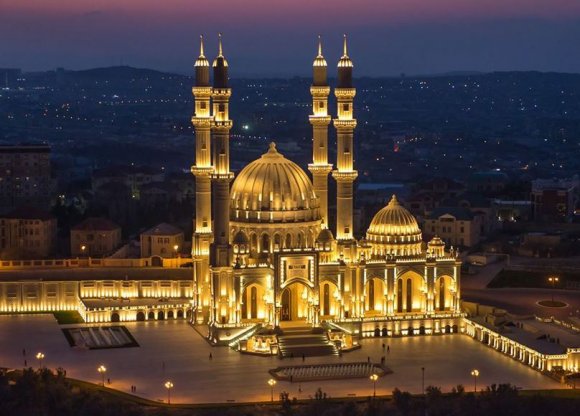 Bu il Ramazan ayı ötən ilki qaydalar çərçivəsində keçiriləcək - Diqqət!