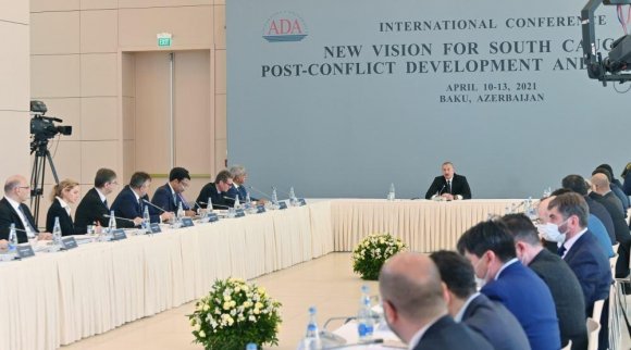 Prezident İlham Əliyev: Ermənistanda hökumət, müxalifət erməni xalqına həqiqəti söyləməlidirlər