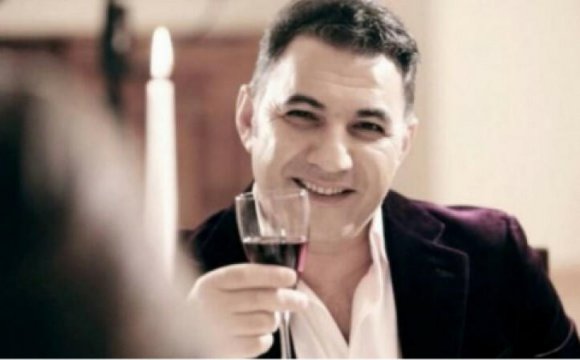 Bu da Ədalət Şükürovun mediyadan gizlətdiyi gözəl xanımı-FOTO