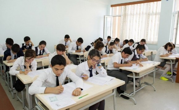 Bakıda orta məktəblərdə yeni təmayül sinifləri təşkil edilib