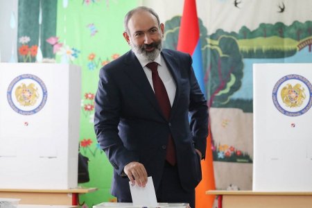 Ermənistanda səslərin sayılması başa çatıb, Paşinyan qalib gəlib - RƏQƏMLƏR